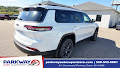 2027 Jeep Grand Cherokee Laredo Altitude