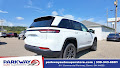 2027 Jeep Grand Cherokee Laredo Altitude